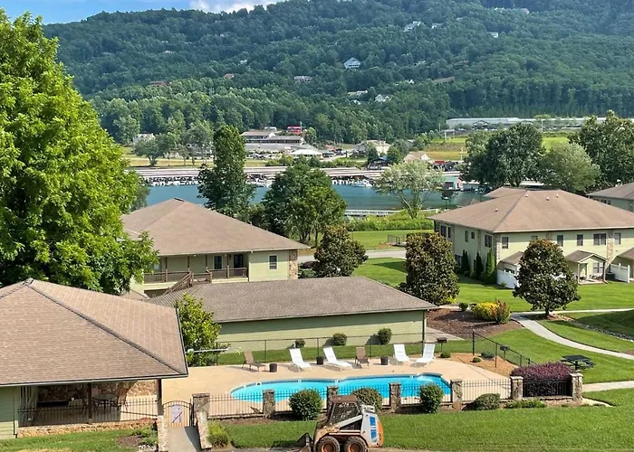 Cozy Young Harris Condo Near Lake Chatuge!